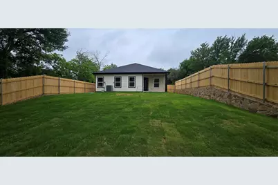 4018 Montana Trail, Granbury, TX 76048 - Photo 4