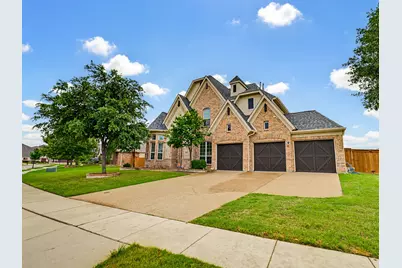 7315 Vienta Point, Grand Prairie, TX 75054 - Photo 1