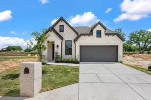 12276 Ross Calhoun Dr, Fort Worth, TX 76179 - Photo 2