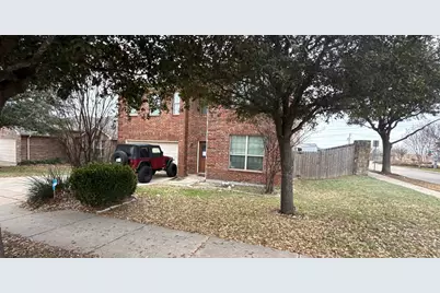 10369 Bradshaw Drive, Fort Worth, TX 76108 - Photo 4