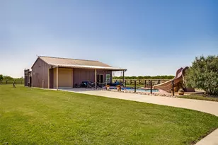 2785 George Owens Rd, Ponder, TX 76259 - Photo 4