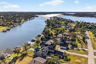 114 Blackfoot Trail, Lake Kiowa, TX 76240 - Photo 6