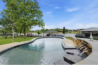 114 Blackfoot Trail, Lake Kiowa, TX 76240 - Photo 38