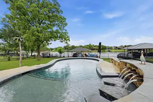 114 Blackfoot Trail, Lake Kiowa, TX 76240 - Photo 38