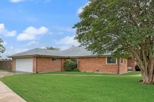 834 Rock Creek Ln, Red Oak, TX 75154 - Photo 6