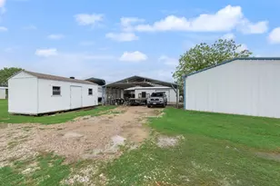 834 Rock Creek Ln, Red Oak, TX 75154 - Photo 40