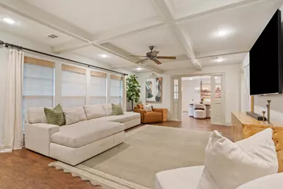 402 Shadow Mountain Drive, Woodway, TX 76712 - Photo 6
