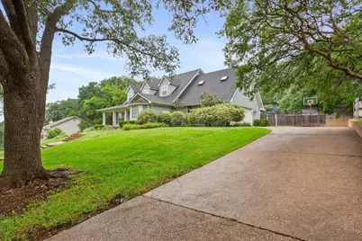 402 Shadow Mountain Drive, Woodway, TX 76712 - Photo 2