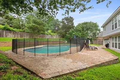 402 Shadow Mountain Drive, Woodway, TX 76712 - Photo 30