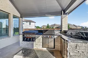 9917 Clover Forest Ct, Frisco, TX 75035 - Photo 34