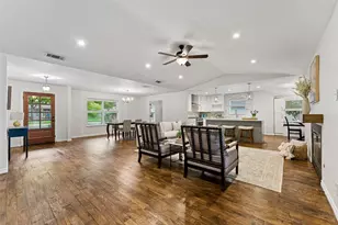 12025 Loch Ness Dr, Dallas, TX 75218 - Photo 8