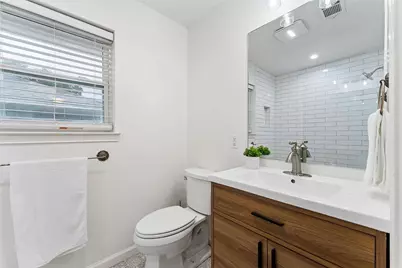 12025 Loch Ness Drive, Dallas, TX 75218 - Photo 16