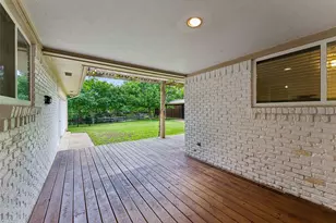12025 Loch Ness Dr, Dallas, TX 75218 - Photo 24