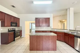 8441 Little Fawn Ln, Dallas, TX 75249 - Photo 4