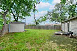 531 Himes Dr, Euless, TX 76039 - Photo 26