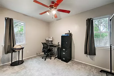 531 Himes Drive, Euless, TX 76039 - Photo 16