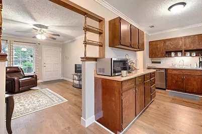 531 Himes Drive, Euless, TX 76039 - Photo 10