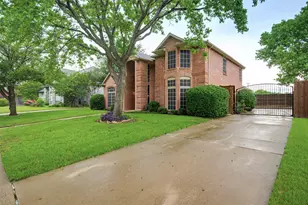 241 Magnolia Dr, Coppell, TX 75019 - Photo 2