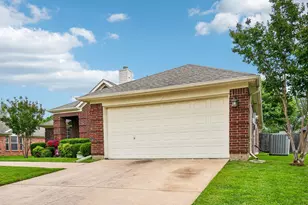 2705 Burning Tree, McKinney, TX 75072 - Photo 2
