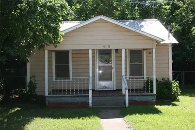 908 Franklin Street, Weatherford, TX 76086 - Photo 1