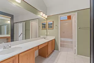 563 Ranch Trail, Irving, TX 75063 - Photo 14