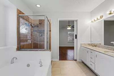 2080 Briarcliff Road, Lewisville, TX 75067 - Photo 14