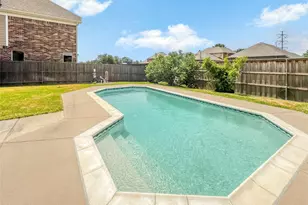6951 Sea Harbor Dr, Grand Prairie, TX 75054 - Photo 4