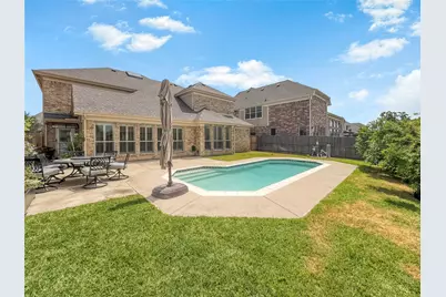 6951 Sea Harbor Drive, Grand Prairie, TX 75054 - Photo 4