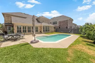 6951 Sea Harbor Dr, Grand Prairie, TX 75054 - Photo 4