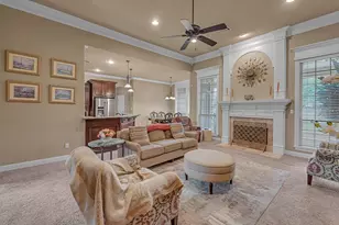 201 Edinburgh, Waco, TX 76712 - Photo 6