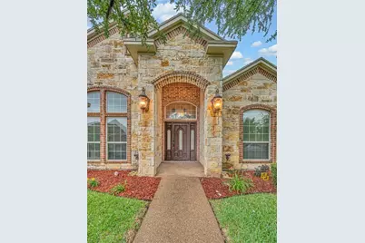 201 Edinburgh, Waco, TX 76712 - Photo 2