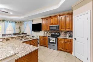 502 Ritchey St, Gainesville, TX 76240 - Photo 10