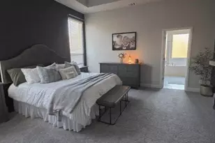 3447 Hidden Holw Dr, Grand Prairie, TX 76065 - Photo 12