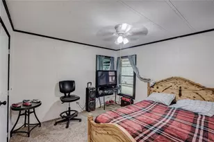 5716 Thousand Oaks Dr, Joshua, TX 76058 - Photo 8