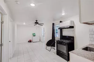 5716 Thousand Oaks Dr, Joshua, TX 76058 - Photo 24