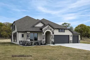 121 Loveta Ln, Boyd, TX 76023 - Photo 1