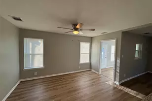 2529 Morgan Dr, Dallas, TX 75241 - Photo 4