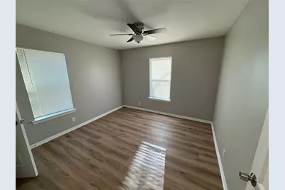 2529 Morgan Drive, Dallas, TX 75241 - Photo 10