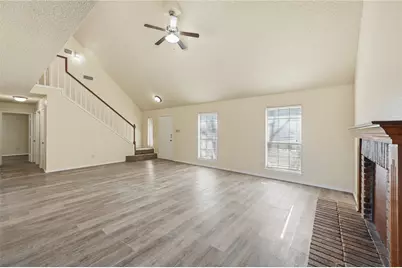 911 Wellridge Drive, Arlington, TX 76017 - Photo 4