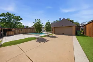 2317 Edinburgh Way, Garland, TX 75040 - Photo 4