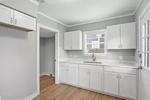 1717 Hemphill Dr, Dallas, TX 75216 - Photo 8