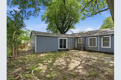 1717 Hemphill Drive, Dallas, TX 75216 - Photo 16