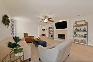 5705 Talons Crest Cir, Fort Worth, TX 76179 - Photo 12