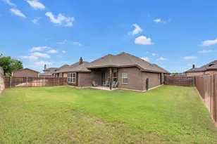 1418 Wagon Wheel Wy, Krum, TX 76249 - Photo 22