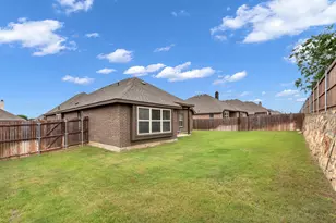1418 Wagon Wheel Wy, Krum, TX 76249 - Photo 24