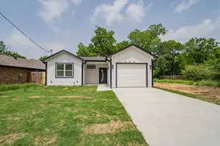 103 Ross Street W, Sulphur Springs, TX 75482 - Photo 1