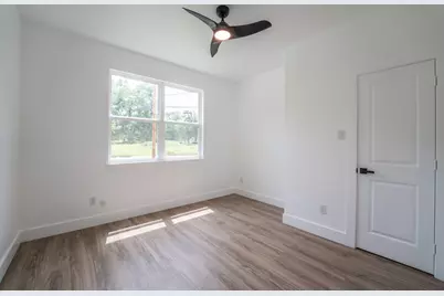 103 Ross Street W, Sulphur Springs, TX 75482 - Photo 14