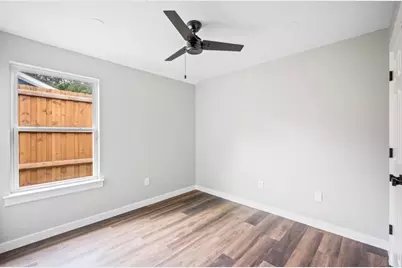 1907 Nomas Street, Dallas, TX 75212 - Photo 16