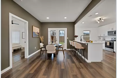 1907 Nomas Street, Dallas, TX 75212 - Photo 2