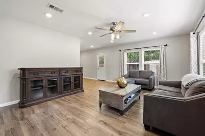 1020 W Ford Street, Denison, TX 75020 - Photo 6